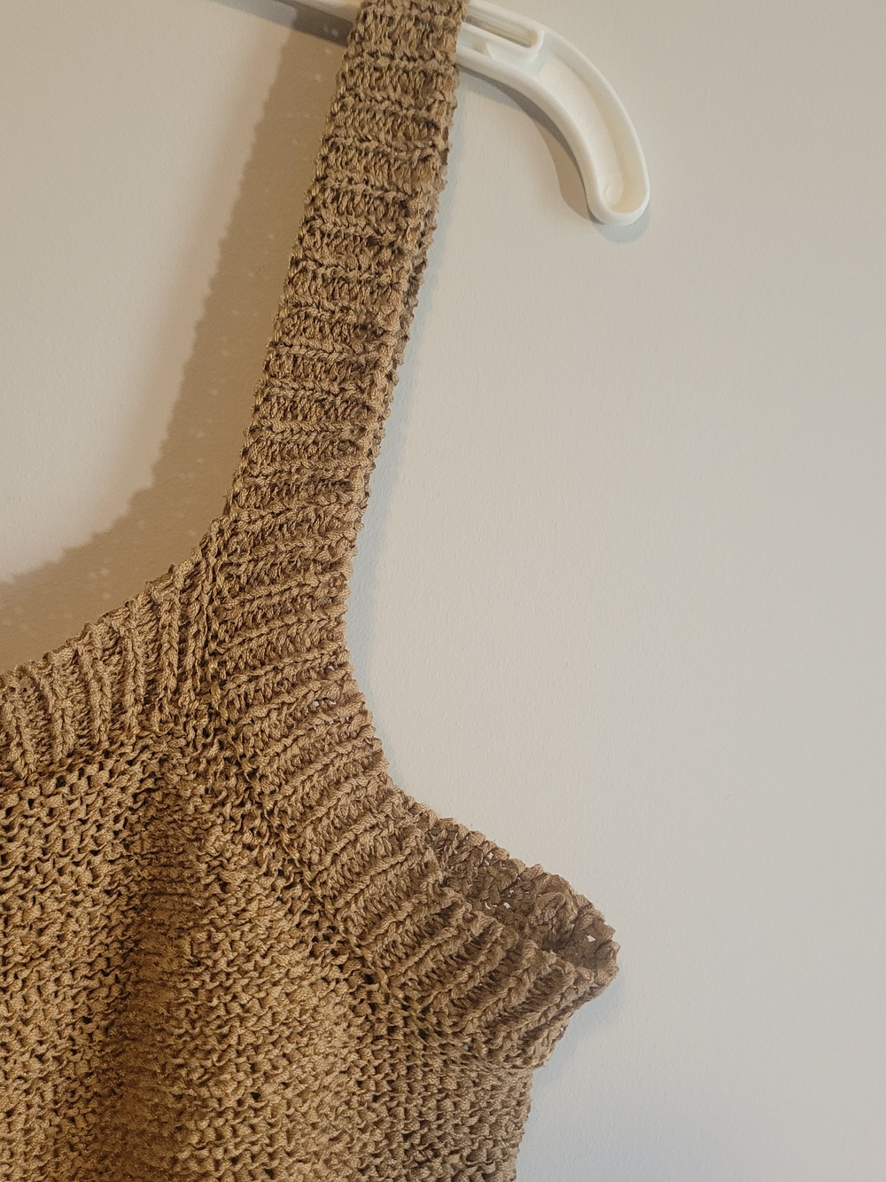 WD.NY Beige Knit Tank Top Cold Shoulder Cotton Blend Medium - Picture 5 of 7